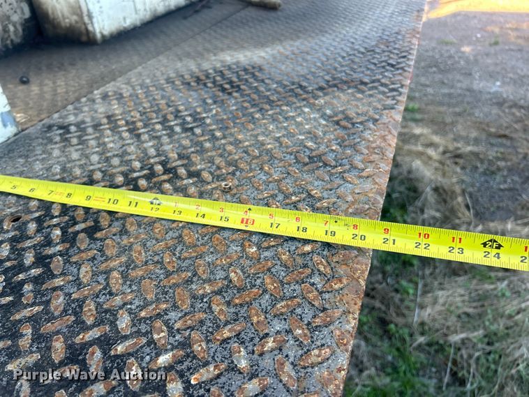 image for item ET3493 Eusco 156A2 digger derrick truck bed