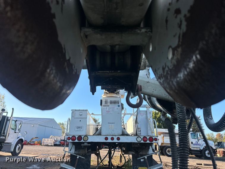 image for item ET3493 Eusco 156A2 digger derrick truck bed