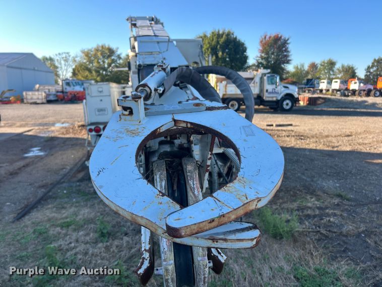 image for item ET3493 Eusco 156A2 digger derrick truck bed