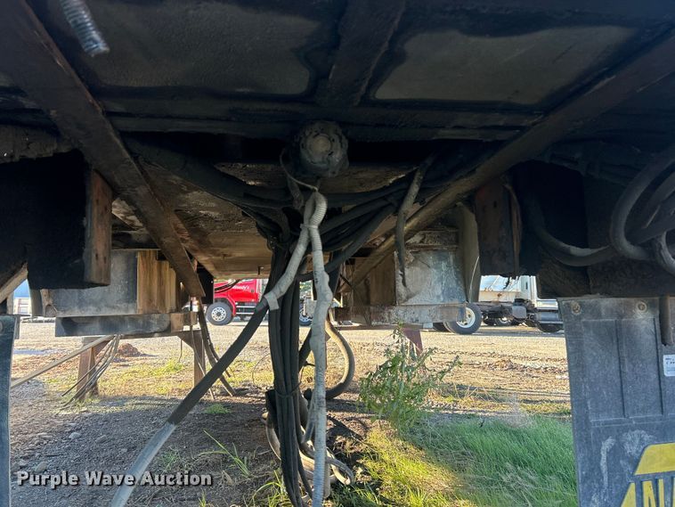 image for item ET3493 Eusco 156A2 digger derrick truck bed