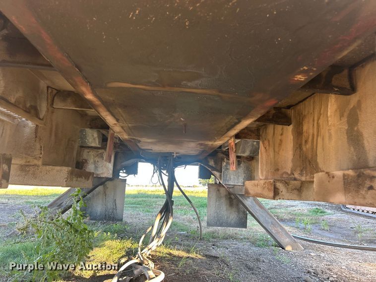 image for item ET3493 Eusco 156A2 digger derrick truck bed