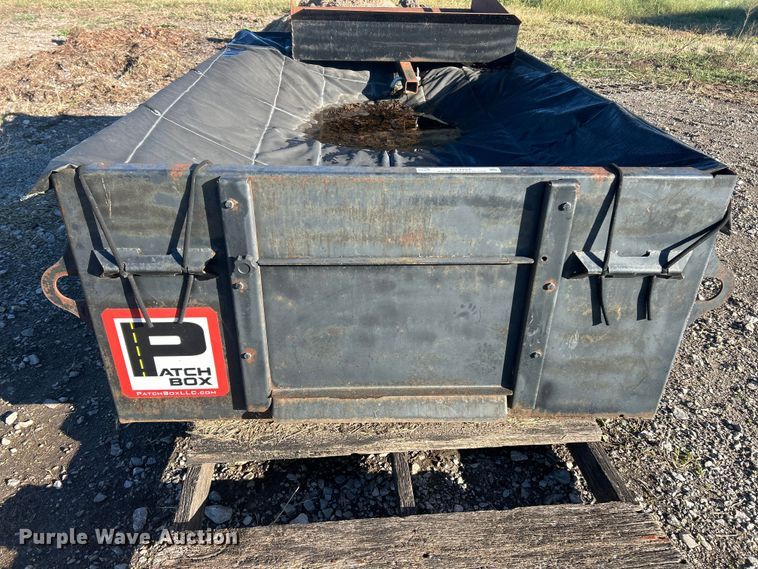 image for item ET3494 Patch Box pot hole patch box