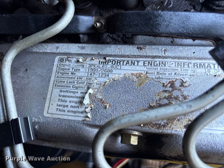 image for item ET7134 2003 Caterpillar 246 skid steer loader