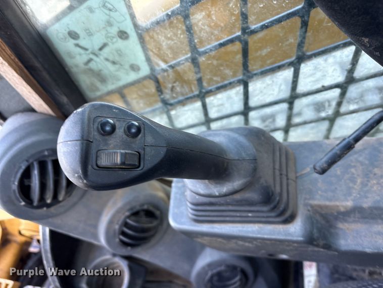 image for item ET7136 2021 Caterpillar 299D3 XE tracked skid steer loader