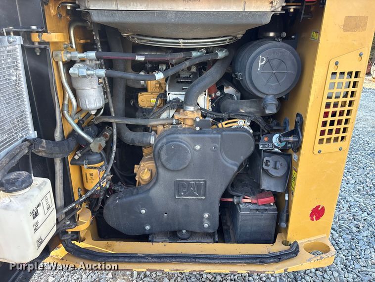 image for item ET7136 2021 Caterpillar 299D3 XE tracked skid steer loader