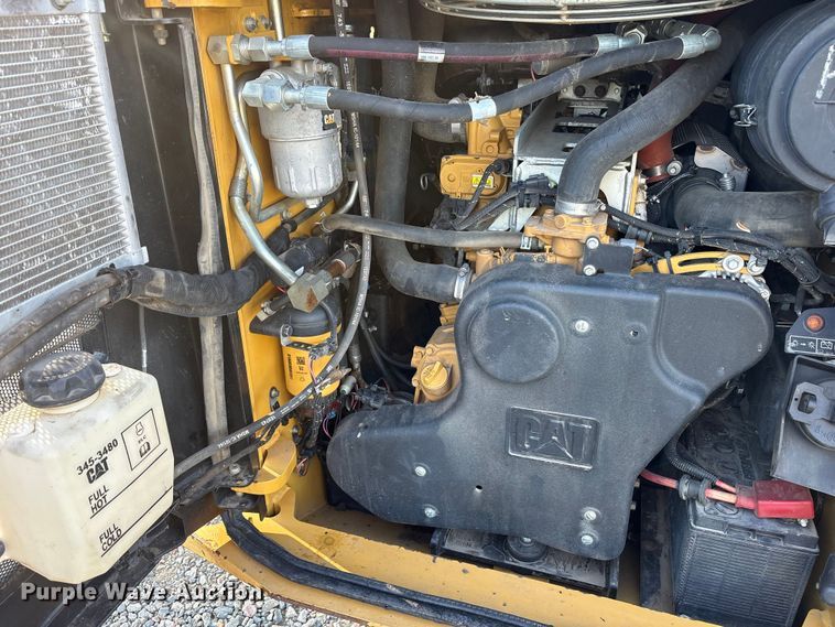 image for item ET7136 2021 Caterpillar 299D3 XE tracked skid steer loader