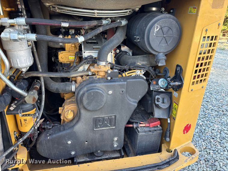 image for item ET7136 2021 Caterpillar 299D3 XE tracked skid steer loader