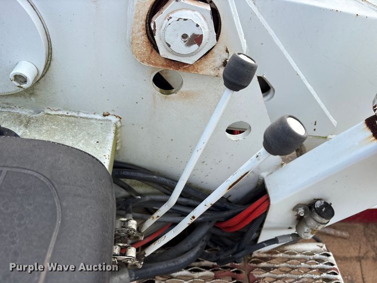 image for item ET7167 2015 International 7300 digger derrick truck