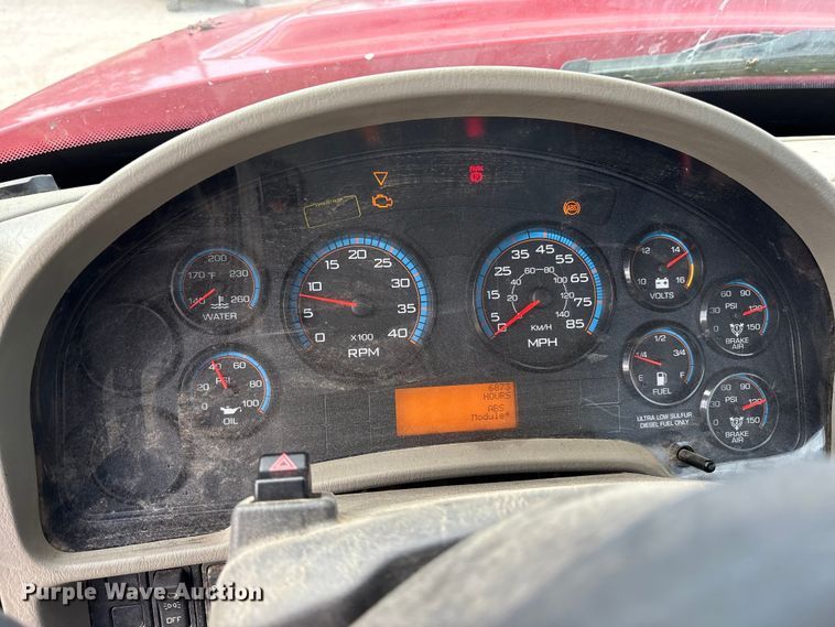 image for item ET7167 2015 International 7300 digger derrick truck