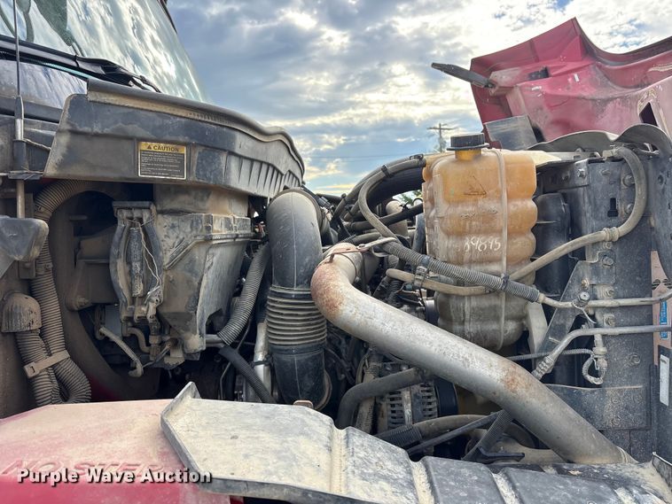 image for item ET7167 2015 International 7300 digger derrick truck