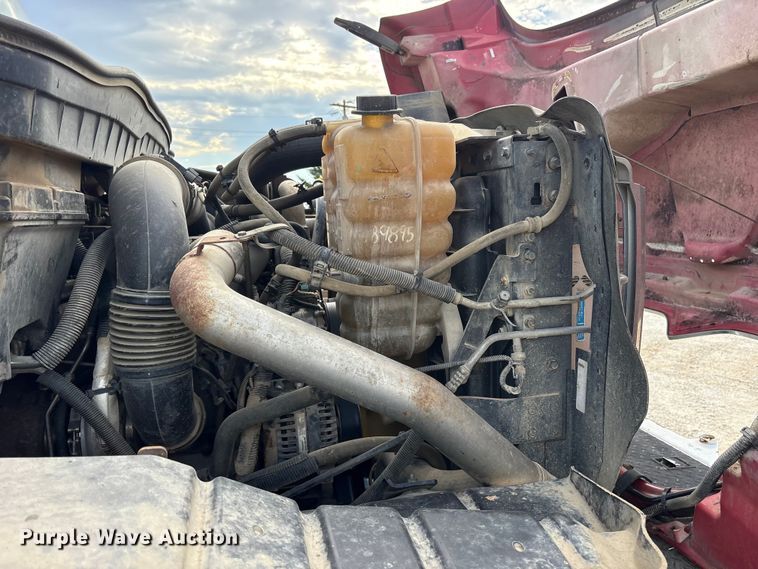 image for item ET7167 2015 International 7300 digger derrick truck