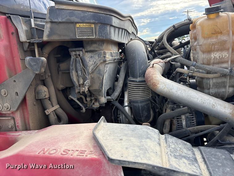 image for item ET7167 2015 International 7300 digger derrick truck