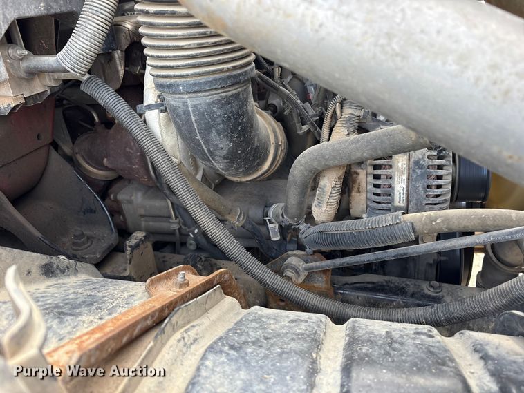 image for item ET7167 2015 International 7300 digger derrick truck