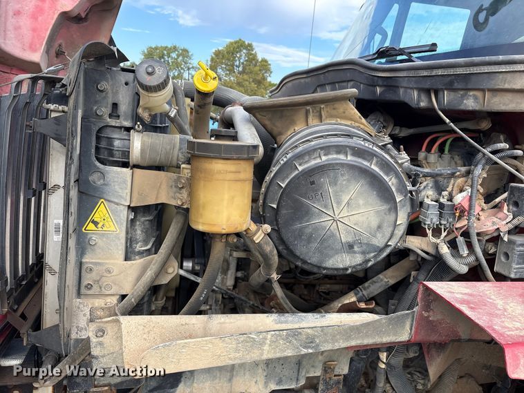 image for item ET7167 2015 International 7300 digger derrick truck