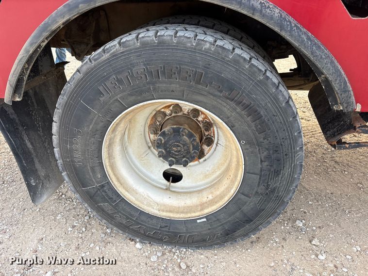 image for item ET7167 2015 International 7300 digger derrick truck