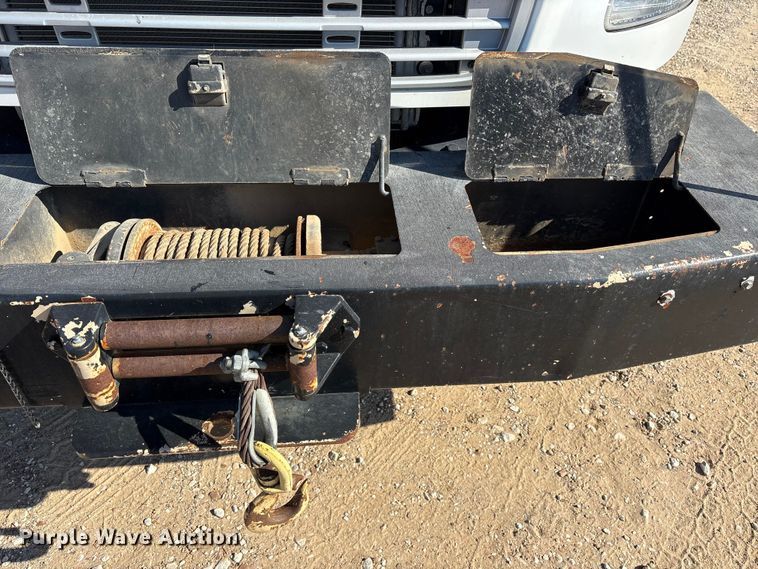 image for item ET7169 2018 Freightliner Business Class M2 digger derrick truck