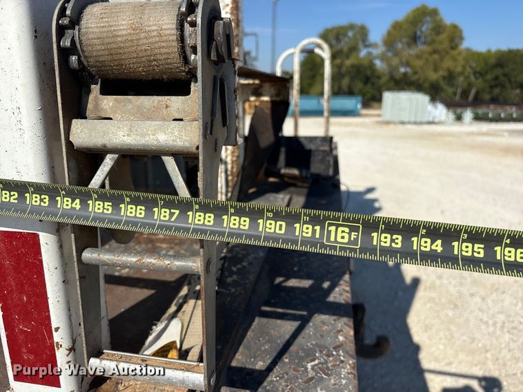 image for item ET7169 2018 Freightliner Business Class M2 digger derrick truck