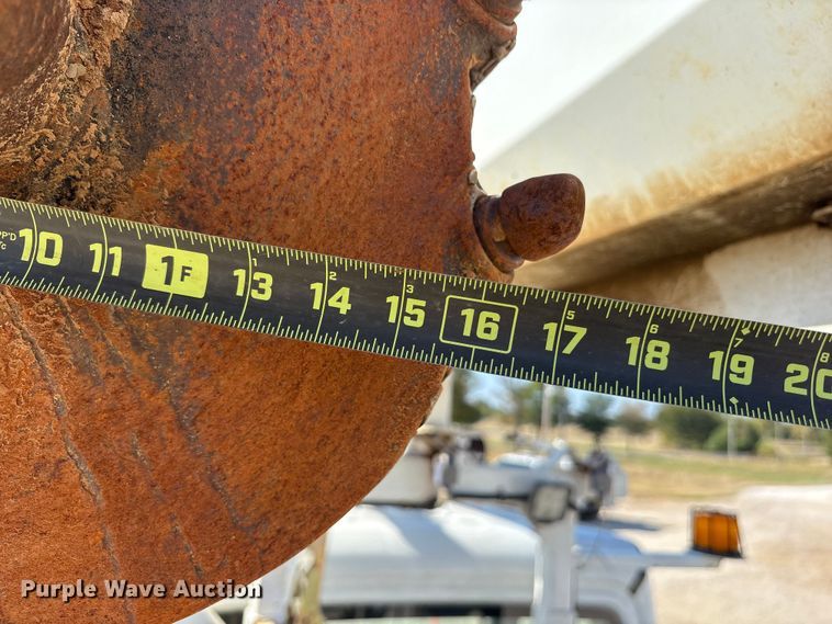 image for item ET7169 2018 Freightliner Business Class M2 digger derrick truck