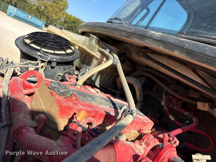 image for item ET7169 2018 Freightliner Business Class M2 digger derrick truck