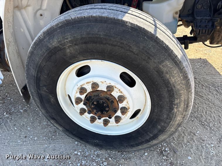 image for item ET7169 2018 Freightliner Business Class M2 digger derrick truck