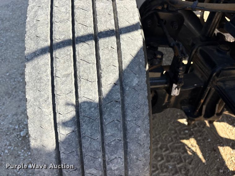 image for item ET7169 2018 Freightliner Business Class M2 digger derrick truck