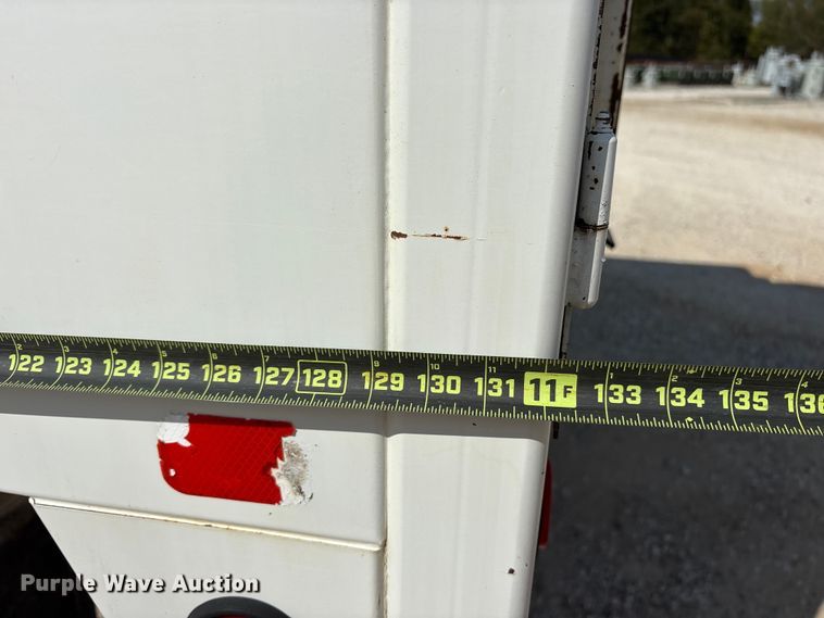 image for item ET7173 2007 International 4300 forestry bucket truck