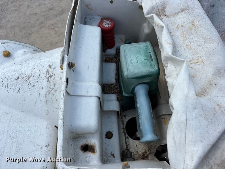 image for item ET7173 2007 International 4300 forestry bucket truck