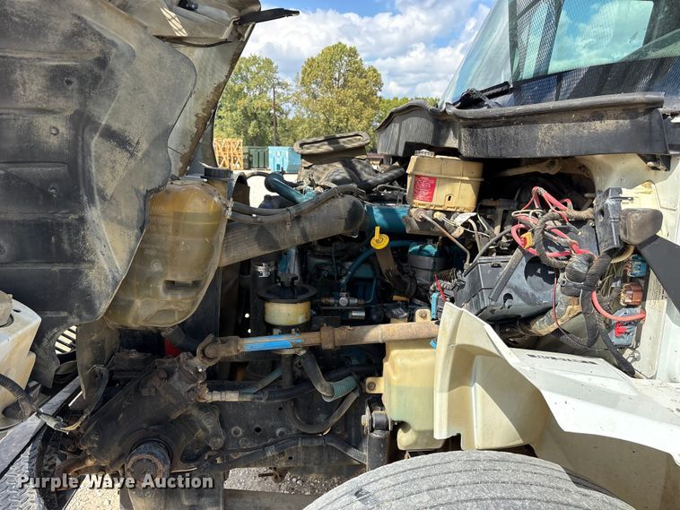 image for item ET7173 2007 International 4300 forestry bucket truck