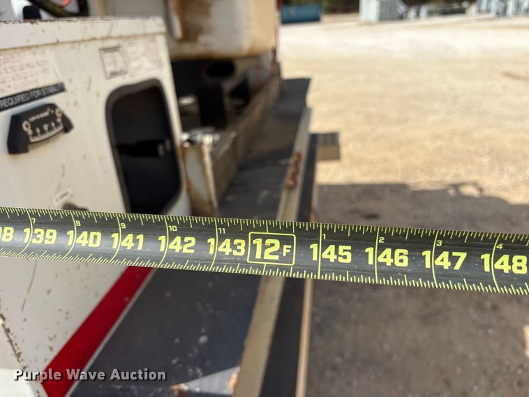 image for item ET7174 2016 Ford F550 Super Duty bucket truck