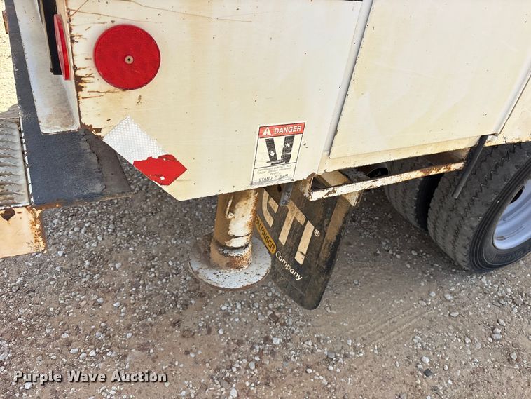 image for item ET7174 2016 Ford F550 Super Duty bucket truck