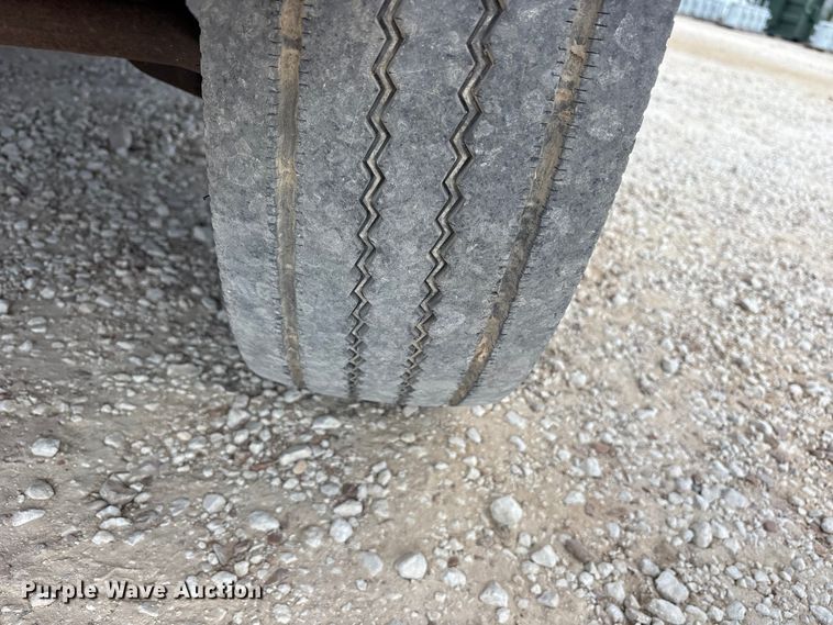 image for item ET7174 2016 Ford F550 Super Duty bucket truck