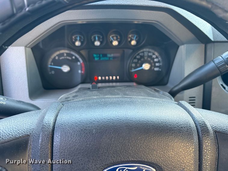 image for item ET7175 2012 Ford F450 bucket truck