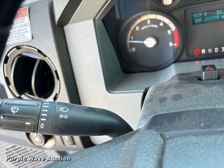 image for item ET7175 2012 Ford F450 bucket truck