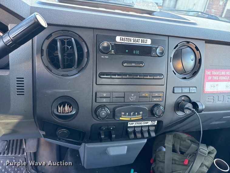 image for item ET7175 2012 Ford F450 bucket truck