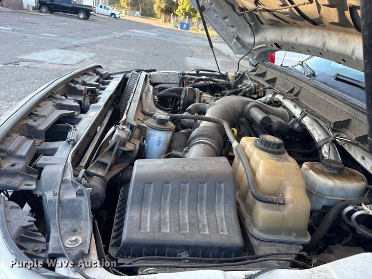 image for item ET7175 2012 Ford F450 bucket truck