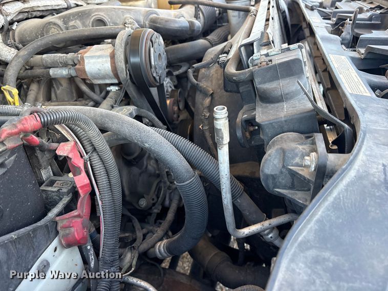 image for item ET7175 2012 Ford F450 bucket truck