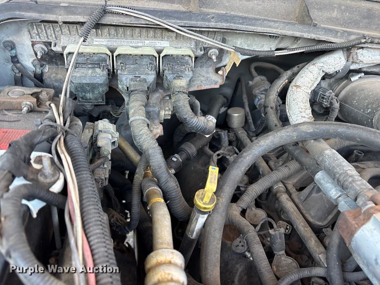 image for item ET7175 2012 Ford F450 bucket truck