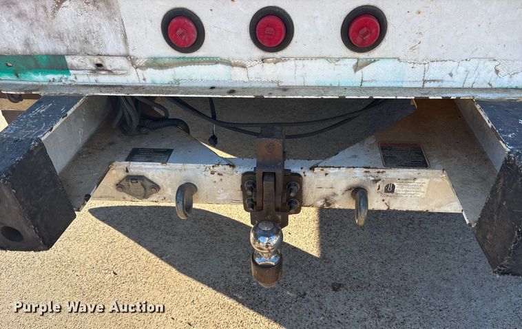 image for item ET7176 2011 Ford F450 Super Duty bucket truck