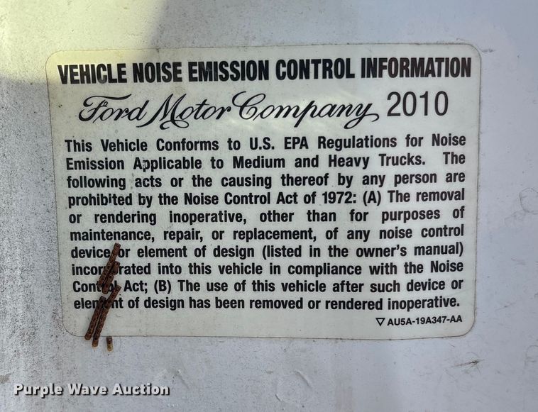 image for item ET7176 2011 Ford F450 Super Duty bucket truck