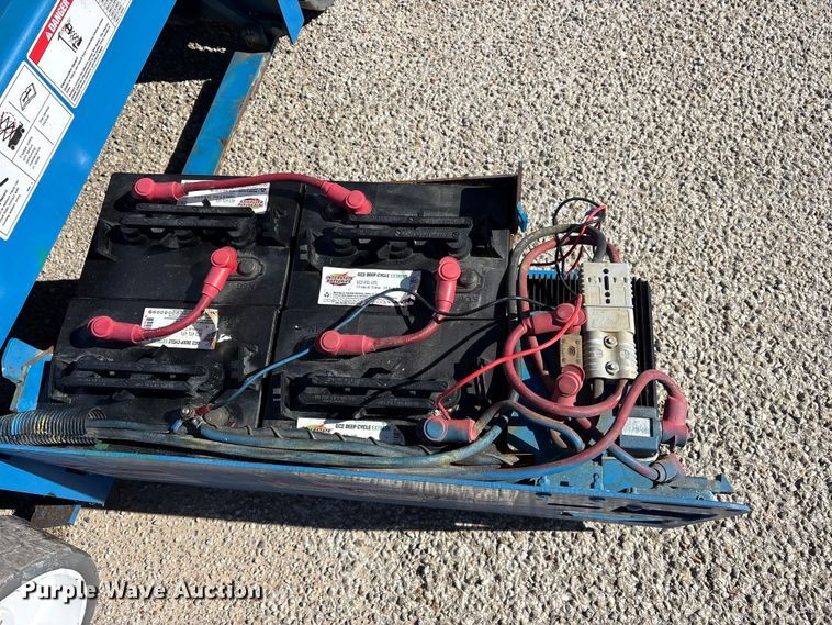 image for item ET7221 2015 Genie GS-1930 scissor lift