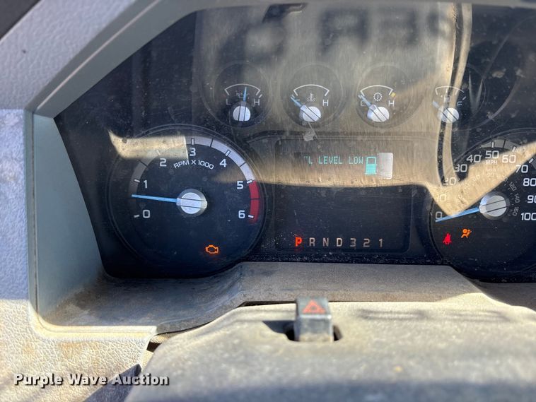 image for item ET7226 2012 Ford F450 Super Duty bucket truck