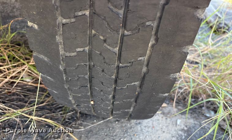 image for item ET7226 2012 Ford F450 Super Duty bucket truck