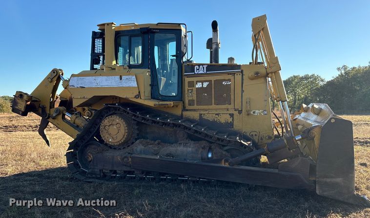 image for item ET7228 2007 Caterpillar D7R dozer