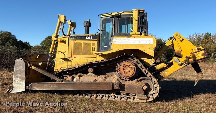 image for item ET7228 2007 Caterpillar D7R dozer