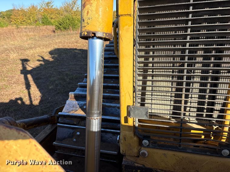 image for item ET7228 2007 Caterpillar D7R dozer