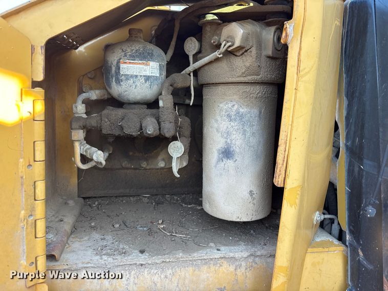 image for item ET7228 2007 Caterpillar D7R dozer