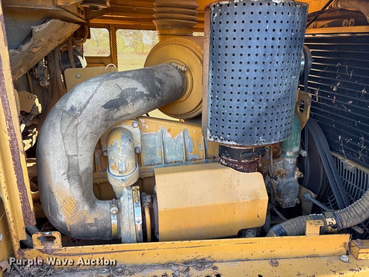 image for item ET7228 2007 Caterpillar D7R dozer