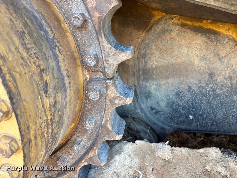 image for item ET7228 2007 Caterpillar D7R dozer