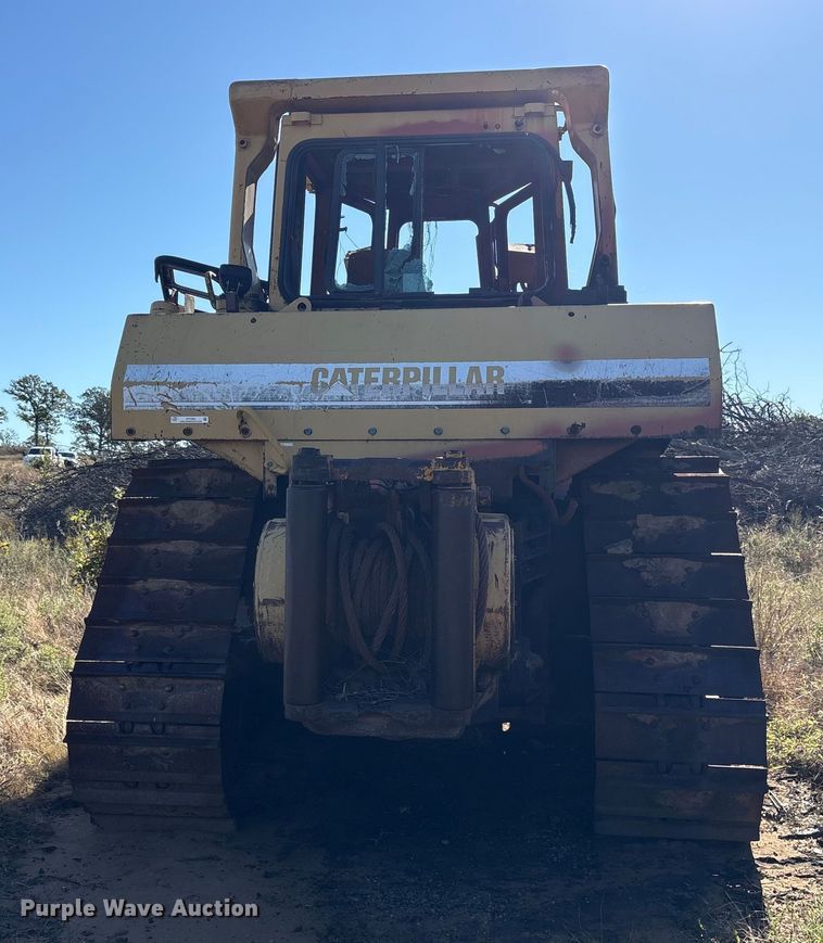 image for item ET7229 1996 Caterpillar D6H XL dozer