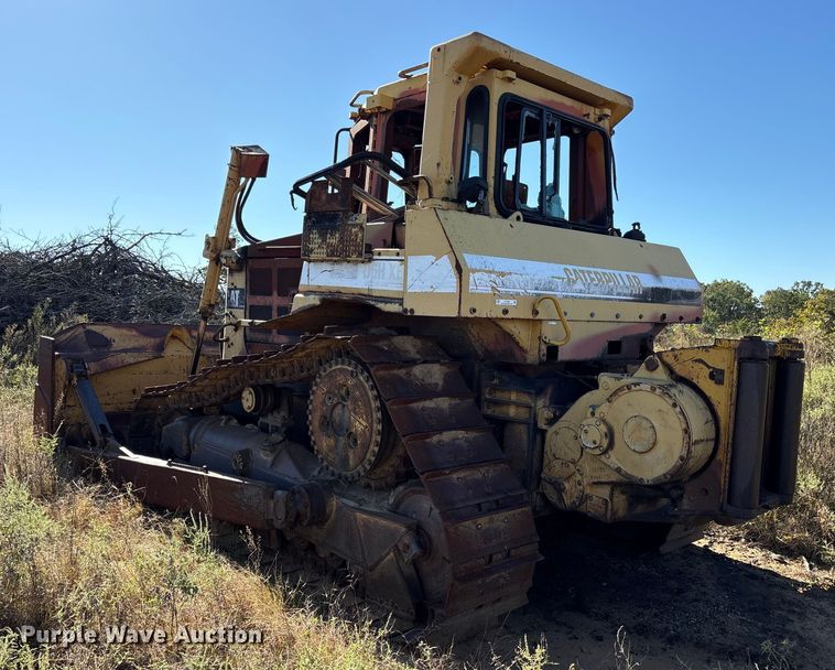 image for item ET7229 1996 Caterpillar D6H XL dozer